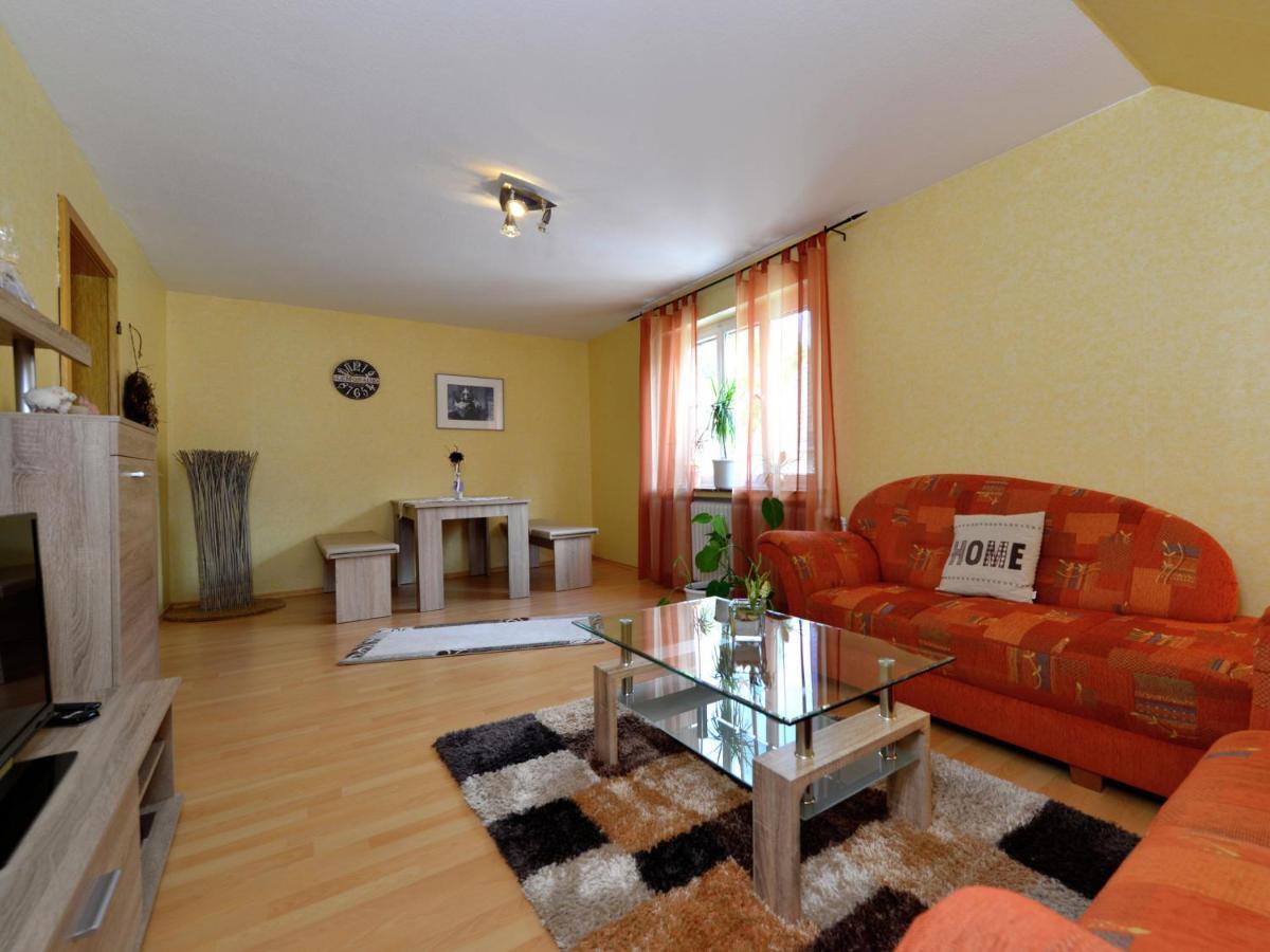 Bright Apartment In The Sauerland With Conservatory Large Terrace And Awning Assinghausen Номер фото